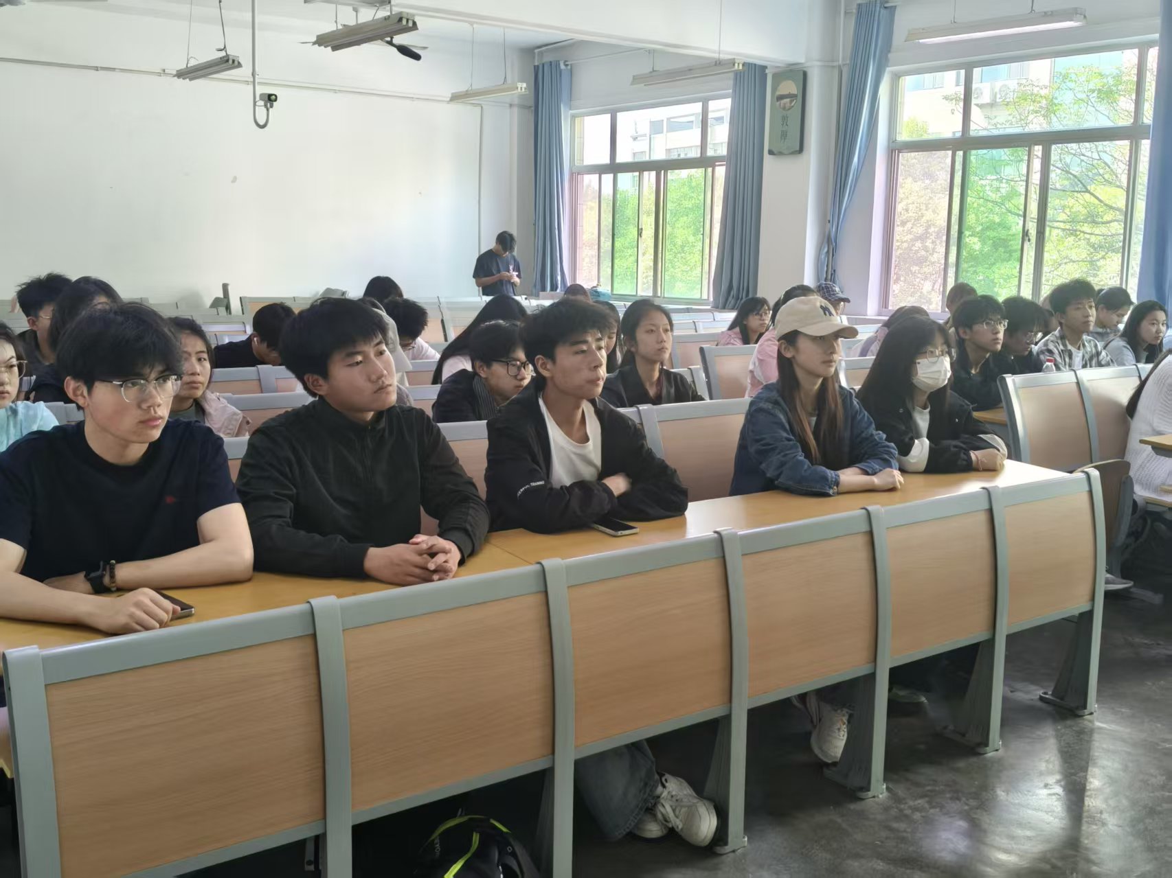 微信图片_20260505180740_1433_1.jpg